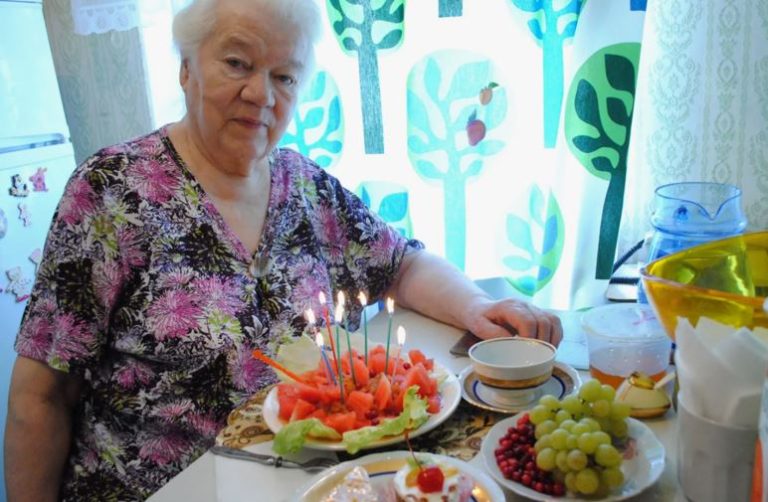 Я пішла від свого першого чоловіка, тому що він перебував під впливом своєї матері та її спрощеного способу життя. Попереду на мене чекало дещо ще, нітрохи не краще…