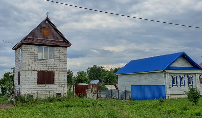 Я була вражена, коли побачила свого чоловіка з дівчинкою-підлітком. Того вечора він розповів мені історію, яка сталася за рік до нашого весілля.