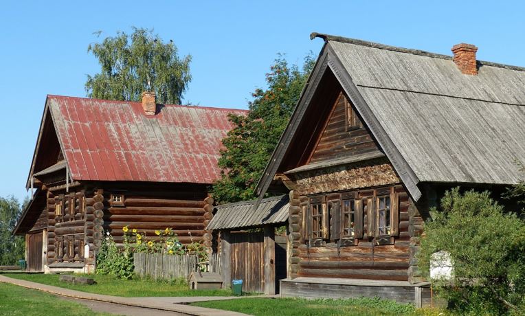 Ми були приголомшені, дізнавшись, що наш 85-річний дідусь має ще одну дочку. Коли мама розповіла мені його історію – я була зворушена до сліз.