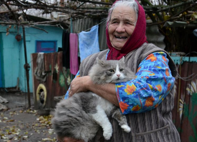 Ми з моїм чоловіком практично ніколи не сварилися до появи мами в нашому житті. Наш шлюб зазнав краху через неї, але тепер я хвилююся і за свою незалежність.