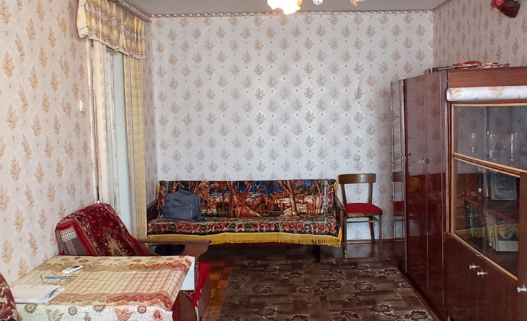 Коли тато вирішив розлучатися, мама не стала заперечувати, лише поставила перед ним 3 правила. Але такого підсумку за півроку ніхто з нас не очікував.