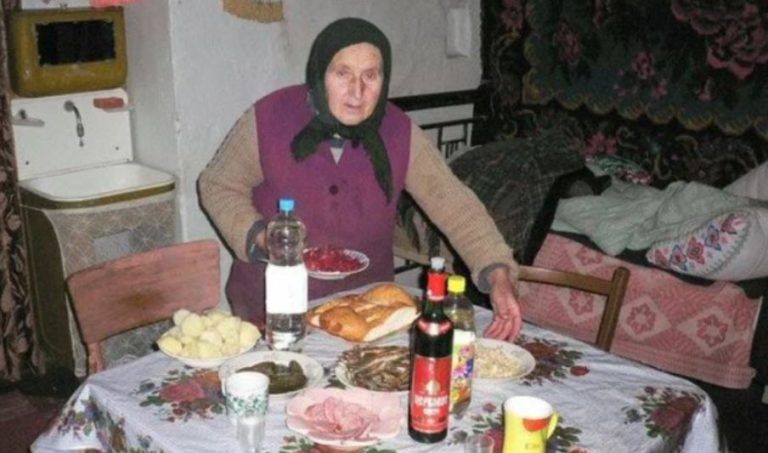 Чоловік звик, що я повинна була обслуговувати його, навіть якщо працювала по рівні з ним. Але одне мудре слово моєї свекрухи змінило моє життя
