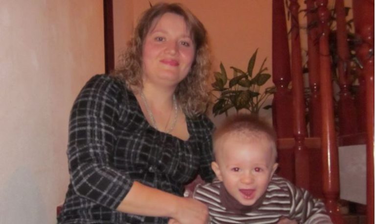 Дізнавшись про зраду чоловіка, я розірвала з ним усі наші романтичні узи. Але я не можу подати на розлучення через одну дуже важливу причину.