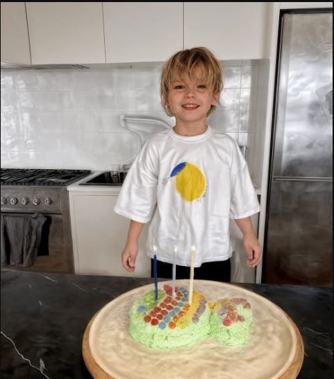 Doveva essere una festa di compleanno, ma il desiderio di mio figlio ci ha spento ogni entusiasmo.